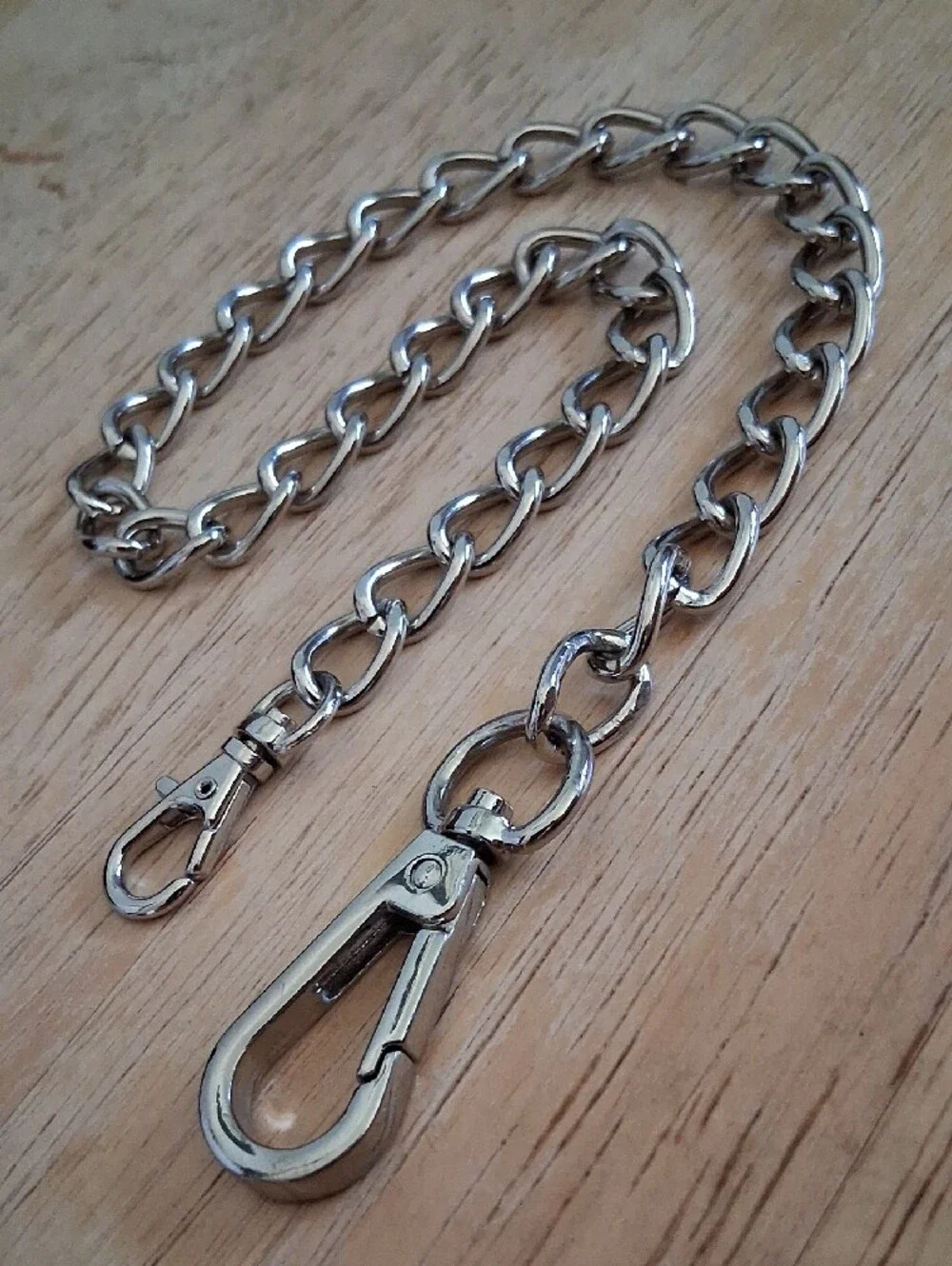 Silver Wallet KeyChain with Dual Lobster Clasps NN130